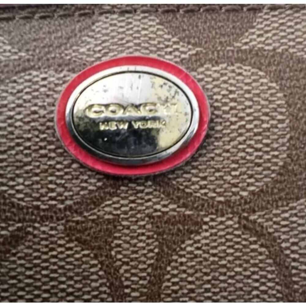 Coach Peyton Signature Accordion Zip Wallet Red & Tan W/Dust Bag GUC - Picture 12 of 14